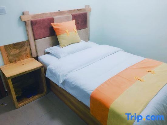 Гуйлинь: Tianzhiyi Business Hotel