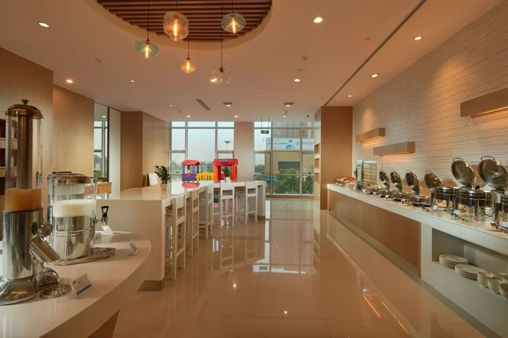 Лоян: Holiday Inn Express Luoyang Yichuan by IHG