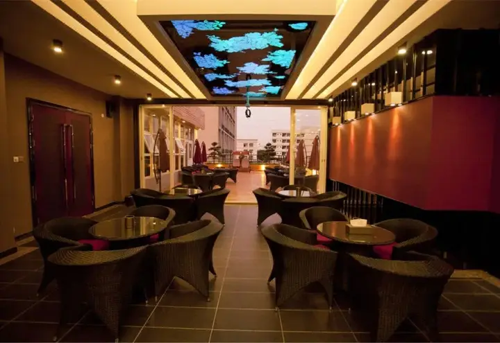 Guanfu Chinese Grand Hotel — фото 1