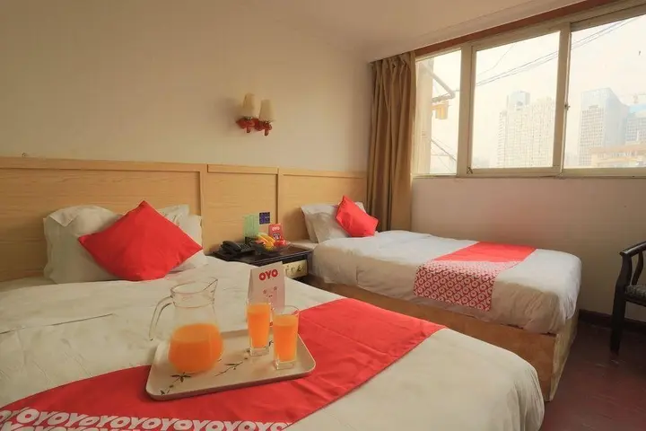 Шэньчжэнь: Shenzhen Jingbo Inn