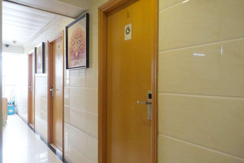 Гонконг: Wing Sing Hong Guesthouse