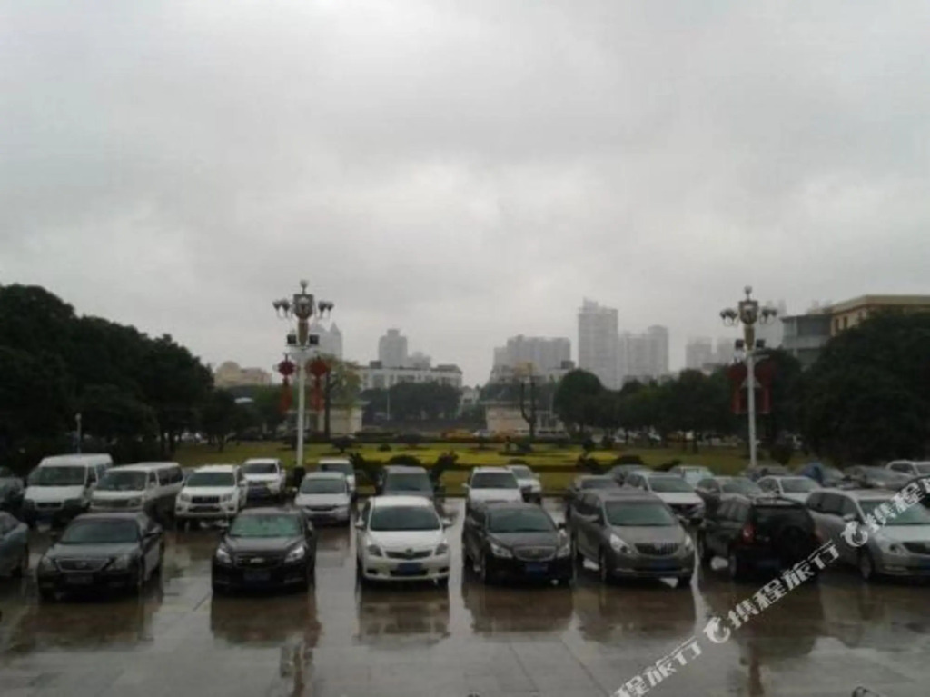 Гуанчжоу: Zhujiang Hotel