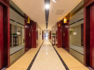 Чунцин: Landing International Hotel