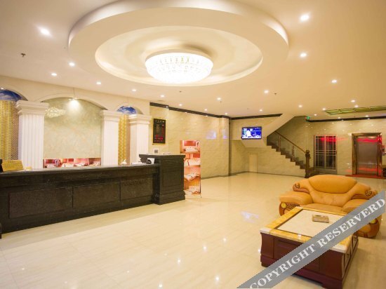 Янгиианг: Saturday Business Hotel