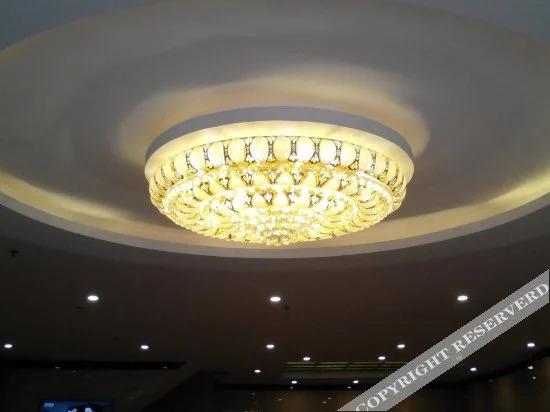 Янгиианг: Saturday Business Hotel