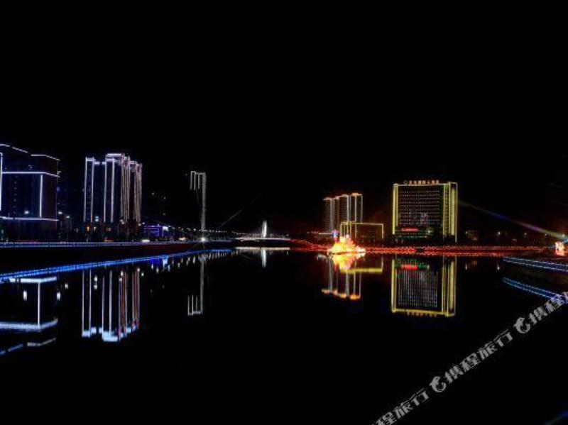 Шиянь: Tianhe International Hotel