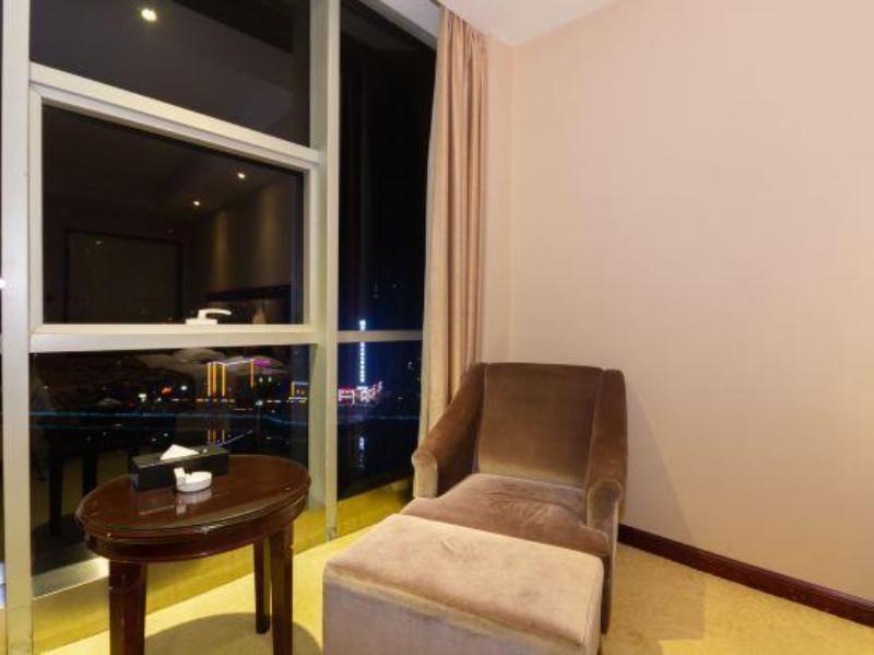 Шиянь: Tianhe International Hotel