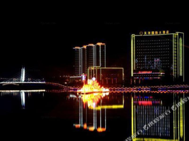 Шиянь: Tianhe International Hotel