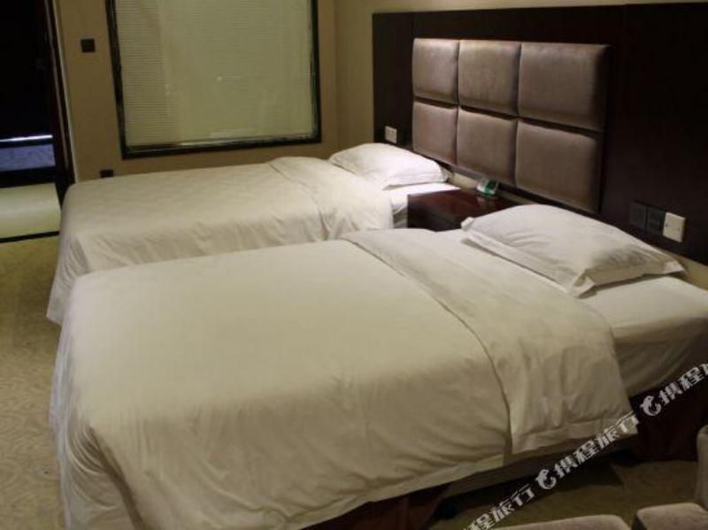 Шиянь: Tianhe International Hotel