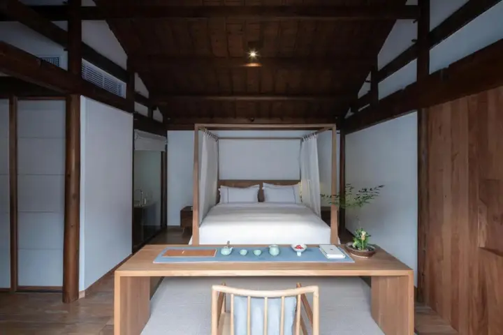 Хуаншань: Huanghsan SU House
