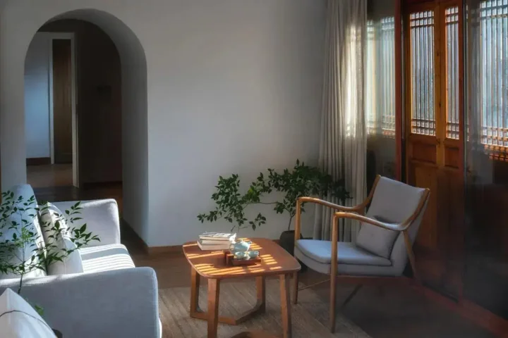 Хуаншань: Huanghsan SU House