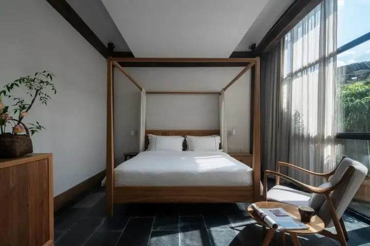 Хуаншань: Huanghsan SU House