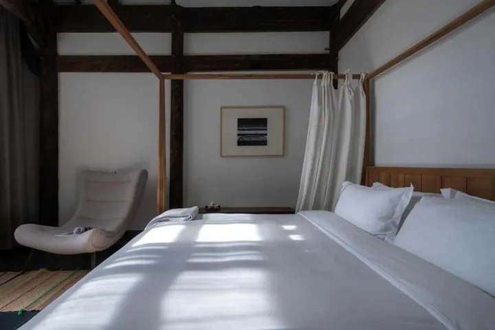 Хуаншань: Huanghsan SU House