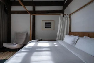 Хуаншань: Huanghsan SU House