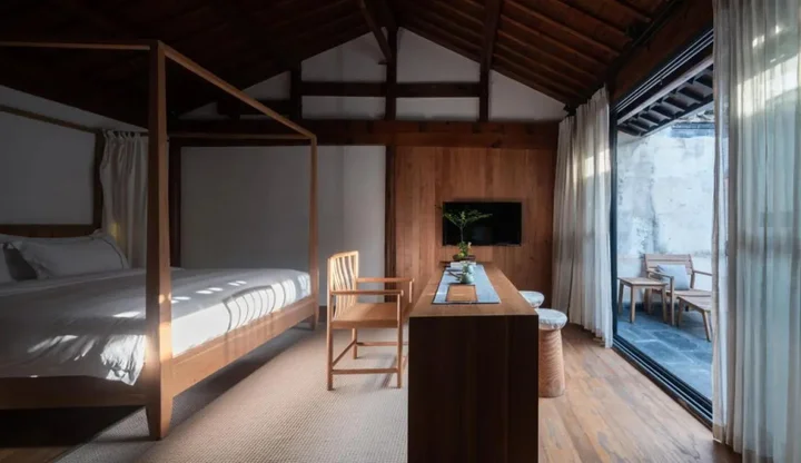 Хуаншань: Huanghsan SU House