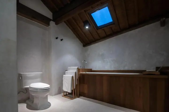 Хуаншань: Huanghsan SU House