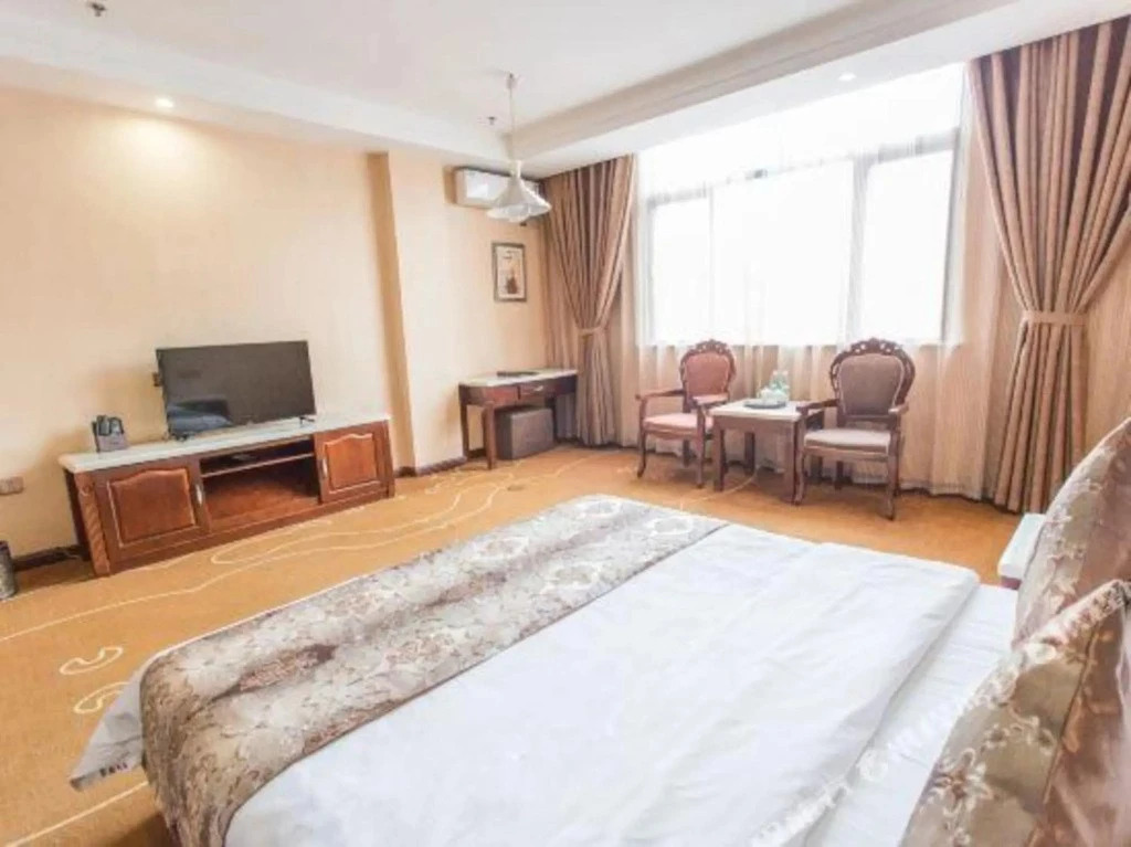 Квиубей: Riverside Hotel