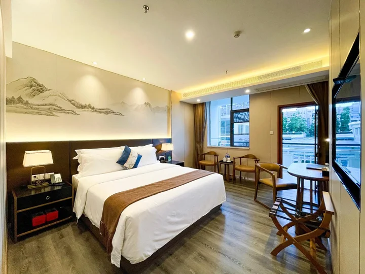 Чжаоцин: White Swan Guest House (Zhaoqing Hubin)