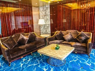 Наньтун: Zhongyang Goldnugget Hotel