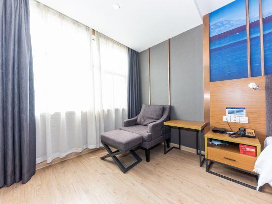 Ухань: Yeste Hotel (Wuhan Donghu Province Bo Subway station store)
