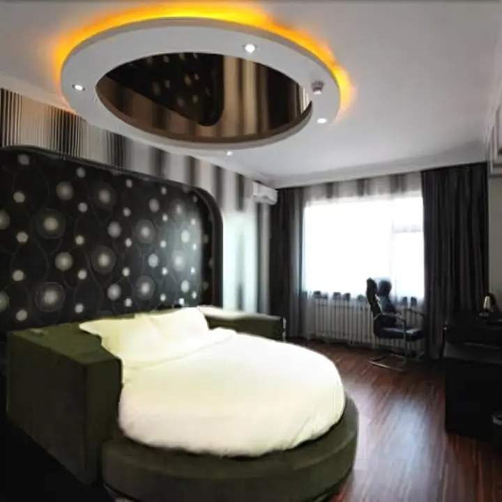 Шэньян: 5CM Holiday Hotel