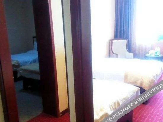 Мяньян: Shenzhou Hotel