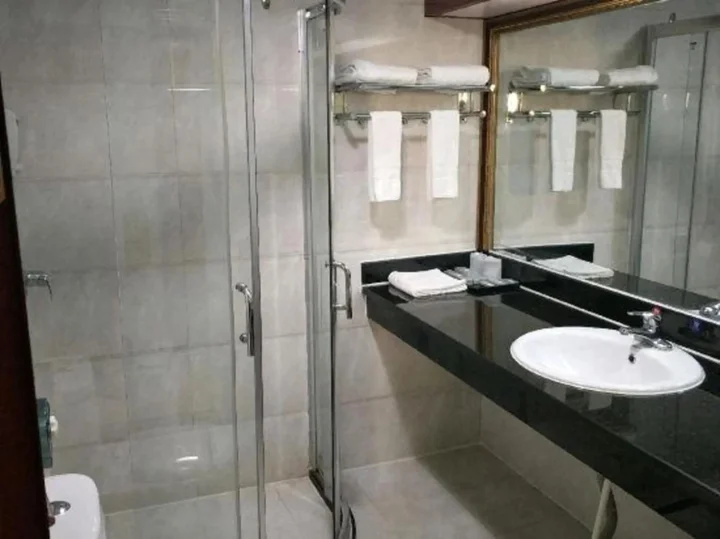 Гуйлинь: Sunshine Business Hotel