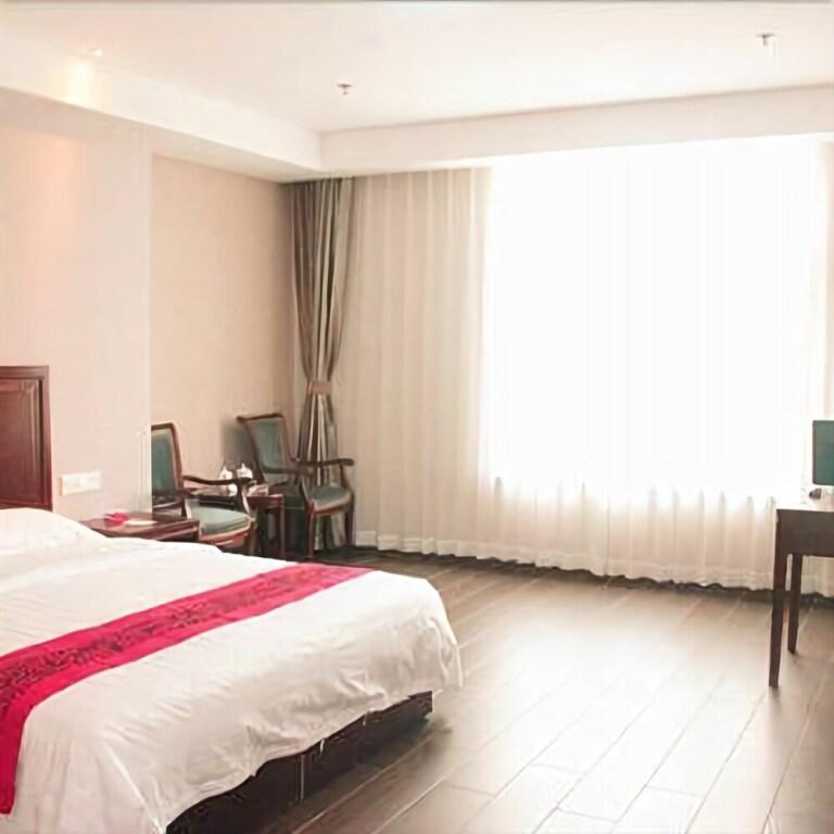 Циньхуандао: Shanhaiguan Fulinmen Hotel