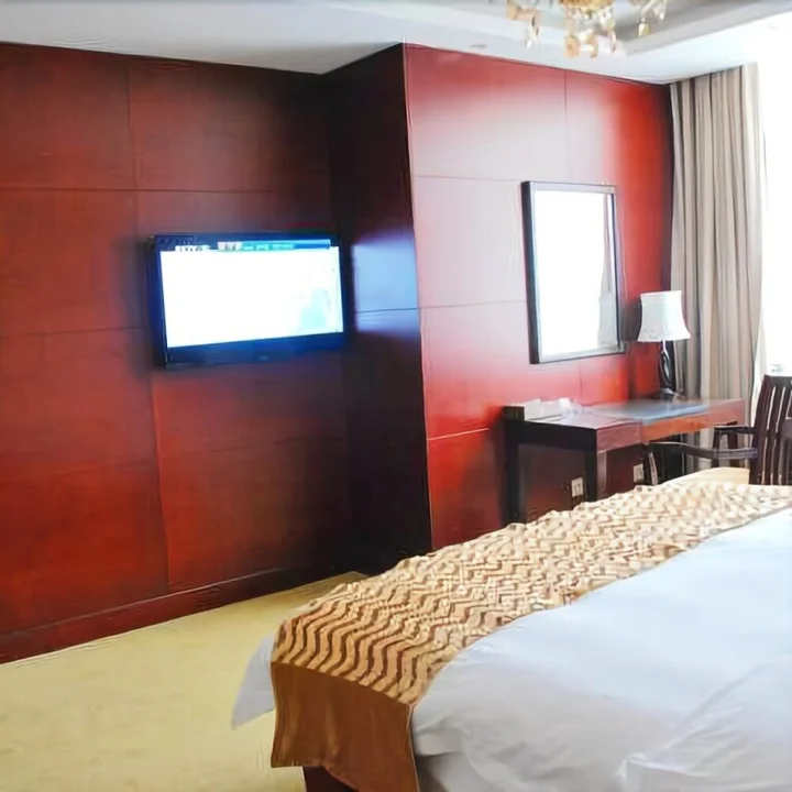 Чжэнчжоу: Longhu Hotel