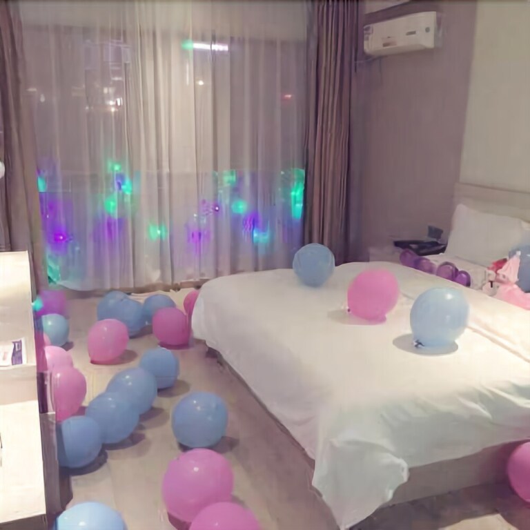 Чжэнчжоу: Longhu Hotel