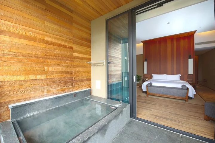Хойчжоу: Nankun Shanju Hot Spring Resort