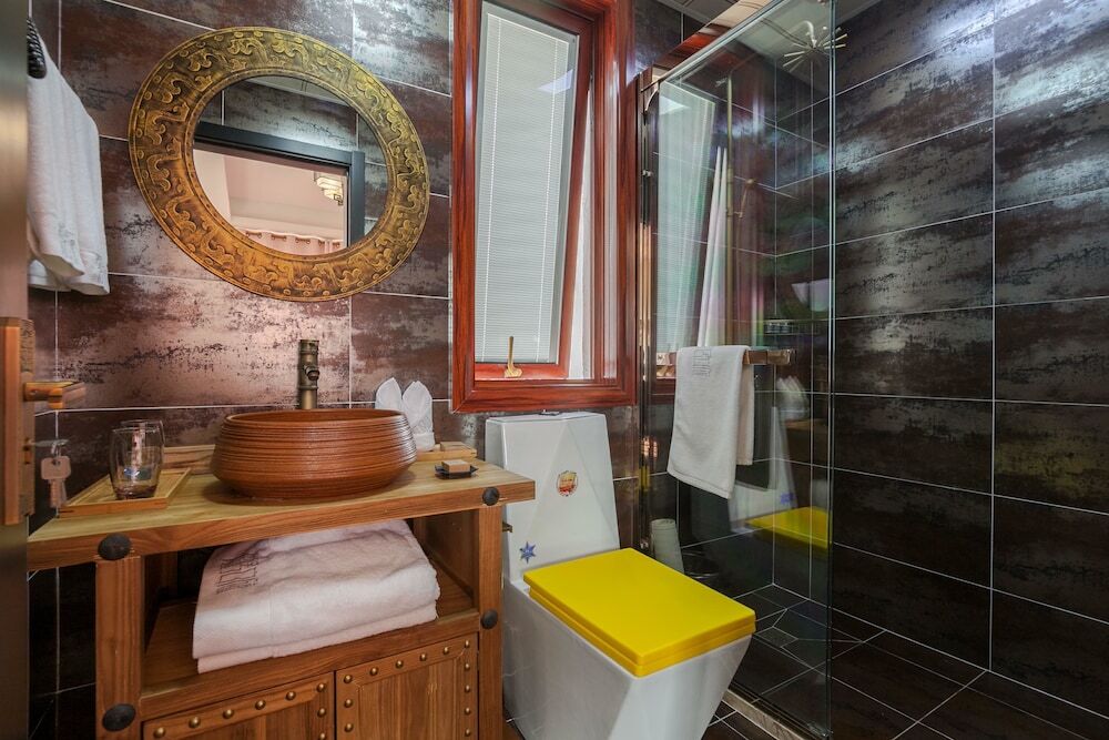 Цзиньцзэ: Stay in joy Tongyintang Tongli