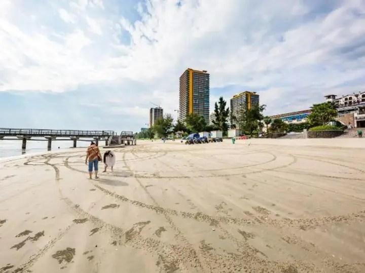 Хойчжоу: Twin Moon Bay Hotel