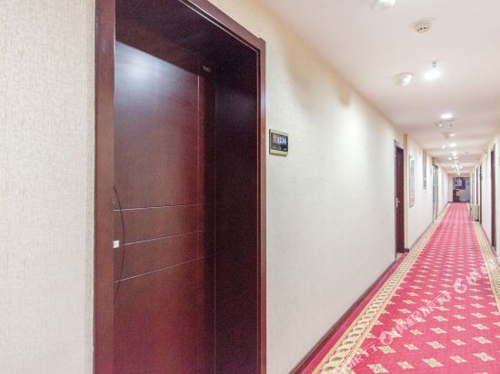 Ухань: Wuhan Tianjin International Hotel (Wuhan Station Happy Valley)