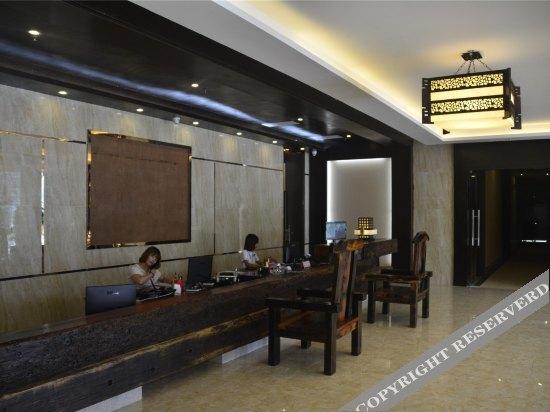 Цзеян: 揭阳望天湖假日酒店