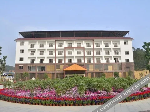 Цзеян: 揭阳望天湖假日酒店