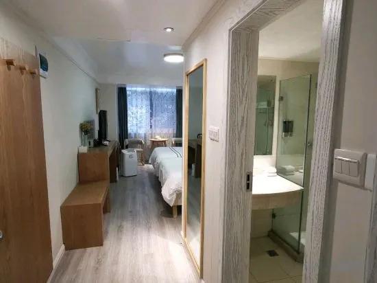 Чунцин: Changshouhu Holiday Hotel
