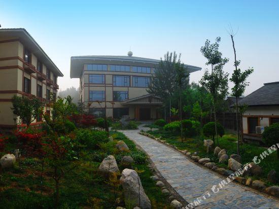 Вэйнань: Yuwenquan Hotel