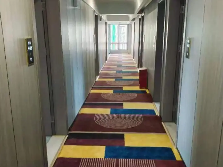 Шэньчжэнь: Jiayun Hotel (Shenzhen Longhua subway station store)