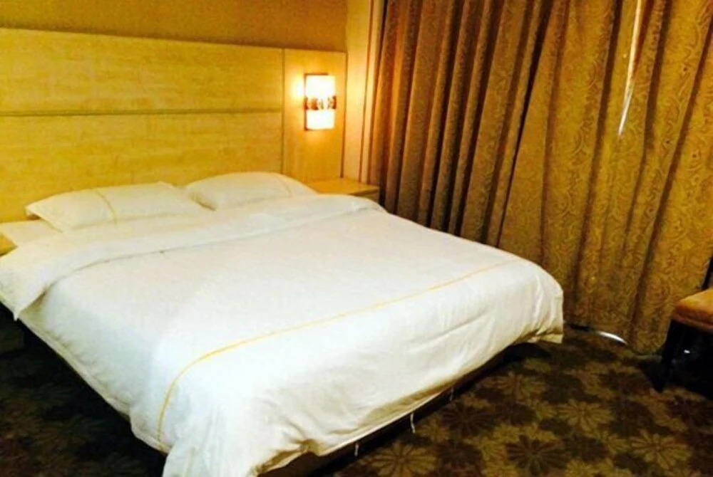 Цзеян: Huayue Business Hotel