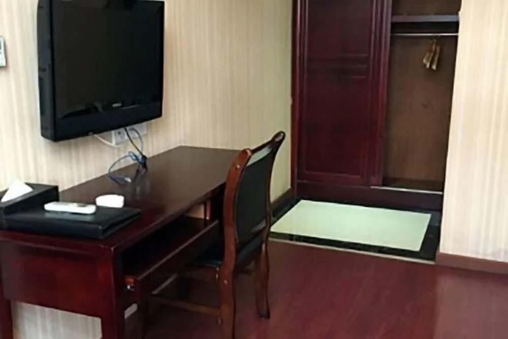 Цзеян: Huayue Business Hotel