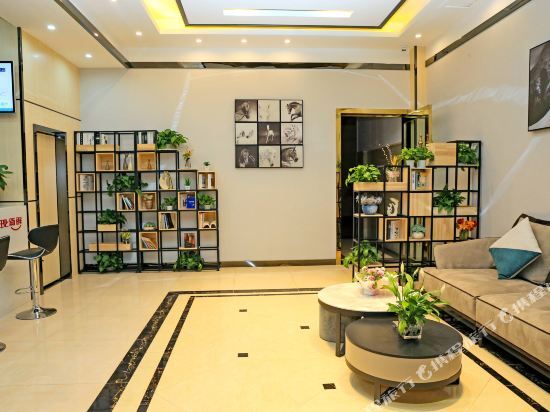 Дэян: Jun Hotel (Wenmiao Square)