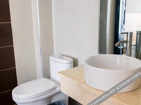 Бэйхай: Weizhou Island Gold Coast Hotel (South Bay)