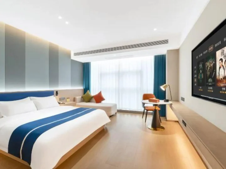 Уси: Hanjin Hotel
