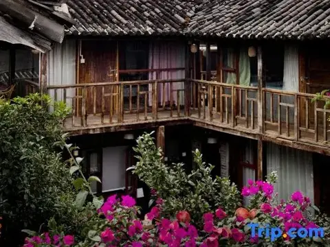 Лицзян: FullMoon Inn