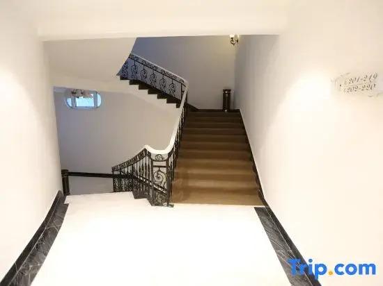 Чжэнчжоу: Roman Holiday Hotel