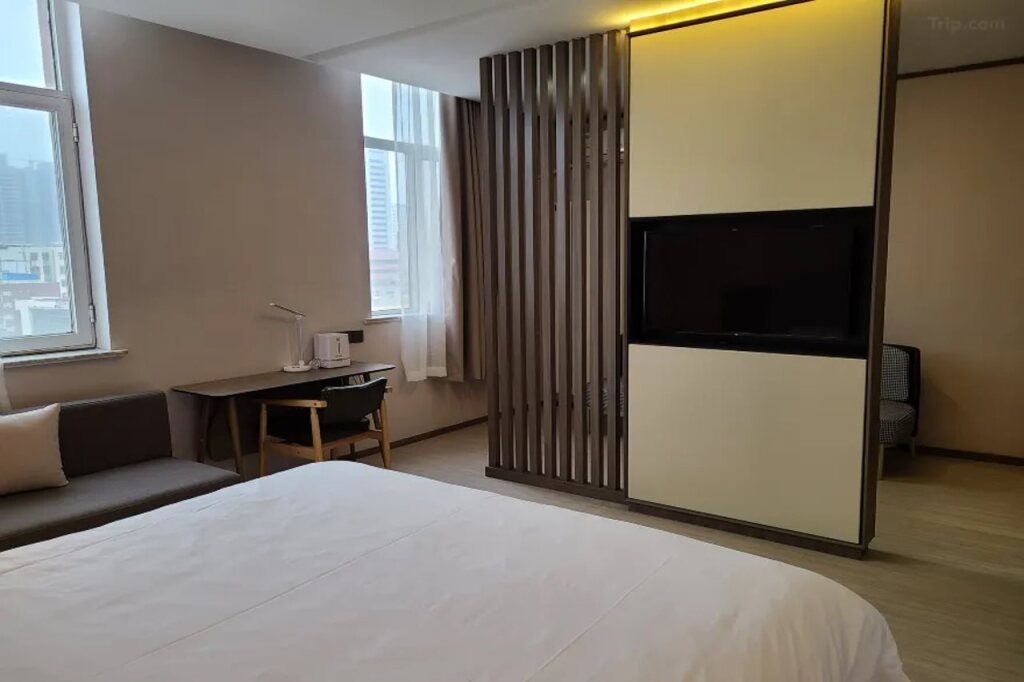 Жичжао: Ripple Hotel (Rizhao Lecheng Huoche)