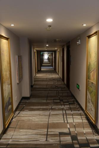 Хух-Хото: Hohhot Huayun Business Hotel