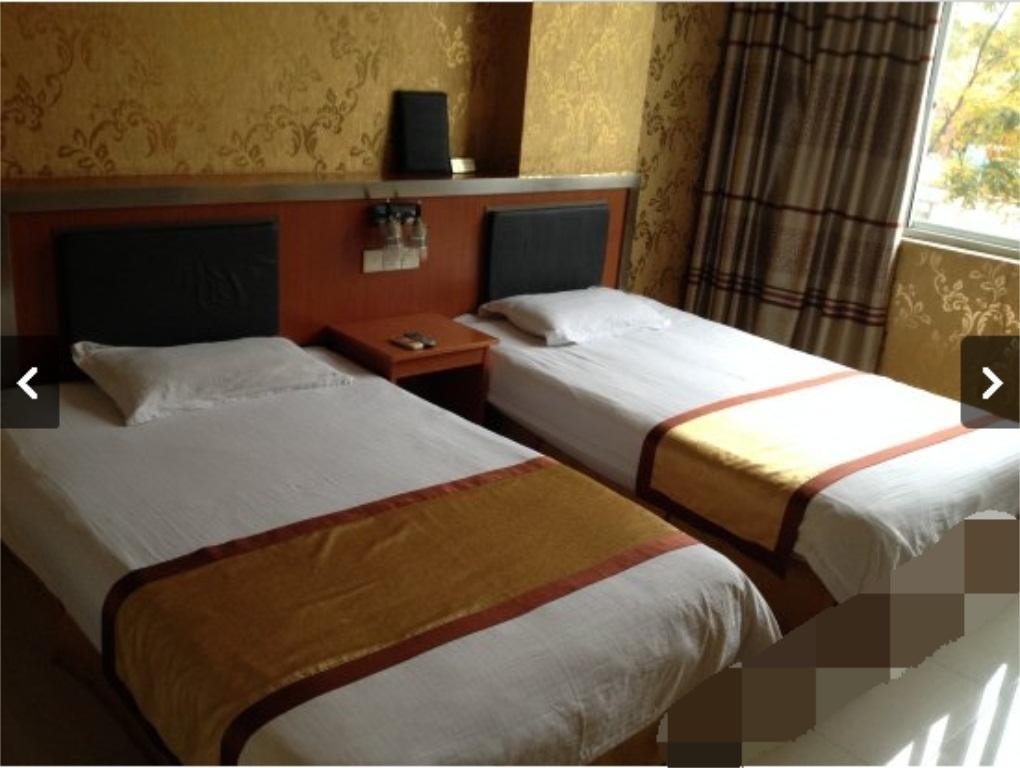 Аньцин: Anqing Wangjiang Longmen Business Hotel