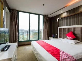 Чжэньцзян: Oyo Zhenjiang Shuya Business Hotel